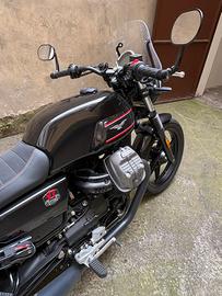 Moto Guzzi V7 STONE Special edition