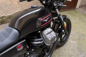 Moto Guzzi V7 STONE Special edition
