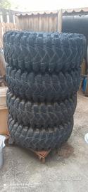 4 maxxis trepador 35 x 12.5 r15