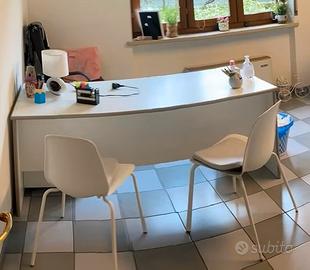 Scrivania per ufficio/studio