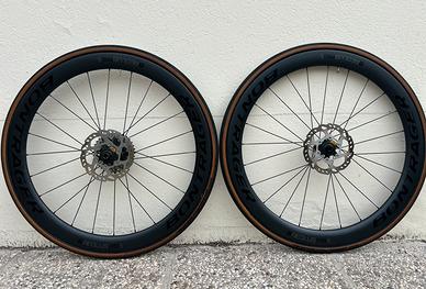 Ruote carbonio BONTRAGER AEOLUS PRO DB 50 mm DISC