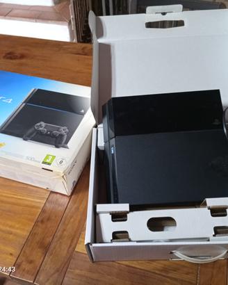 Playstation 4 slim