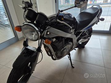 Suzuki GS 500 - 2003