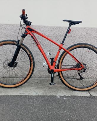 BICI KTM AERA MOUNTAIN BIKE