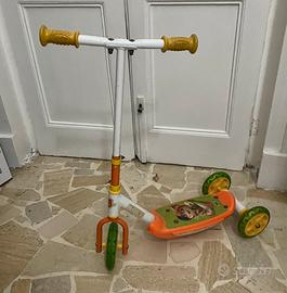 Monopattino 44 gatti