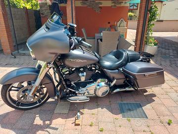 Harley-Davidson Touring Street Glide - 2017