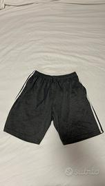 Pantaloncini grigi