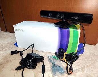 Kinect Xbox 360 con scatola e cavi 