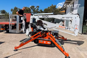 Piattaforma aerea ragno EasyLift R130
