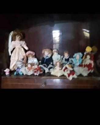 Bambole di porcellana da collezione 