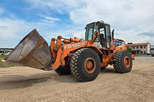 PALA GOMMATA FIAT-HITACHI FR160.2
