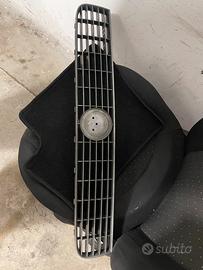 Griglia grande punto senza logo