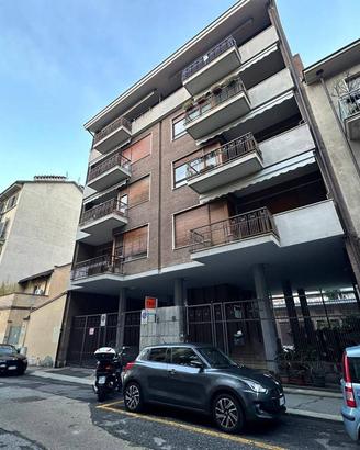 Box / Garage di 13 m² a Torino