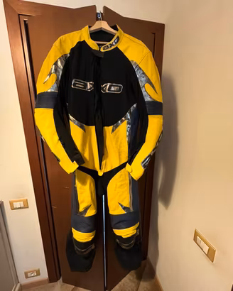 Tuta moto in Pelle AXO taglia 58