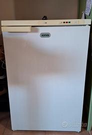 Congelatore verticale  Ignis