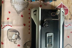 Amplificatore x auto JBL con coppia di crossover