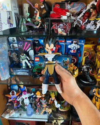 Action figure di vegeta scouter