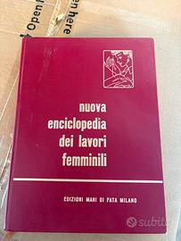 Libro lavori a maglia