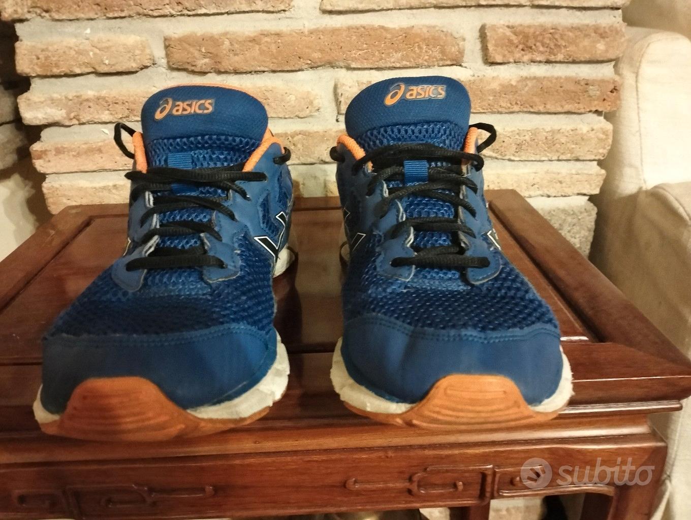 scarpe sport Sports In vendita a Viterbo