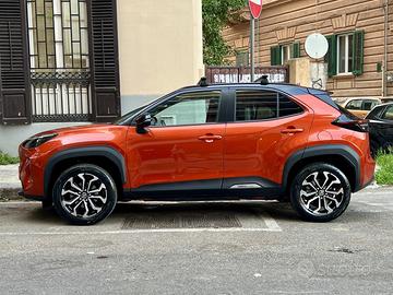 Eccezionale Yaris Cross Orange Edition