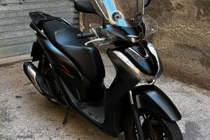 HONDA SH 125i NERO SPORT (2024)