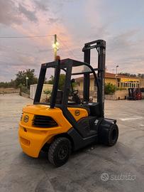 Carrello elevatore Om 40 qli diesel