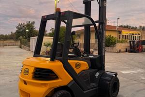Carrello elevatore Om 40 qli diesel