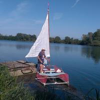 Catamarano in vetroresina