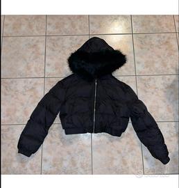 piumino corto con pelliccia 