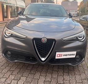 Alfa Romeo Stelvio 2.2 Turbodiesel 160 CV AT8 RWD 