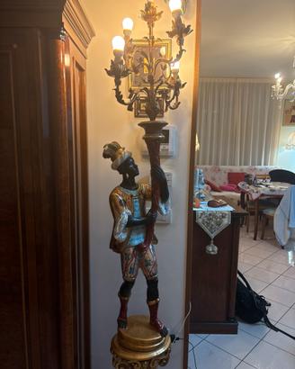 Lampada da terra stile Moro Veneziano