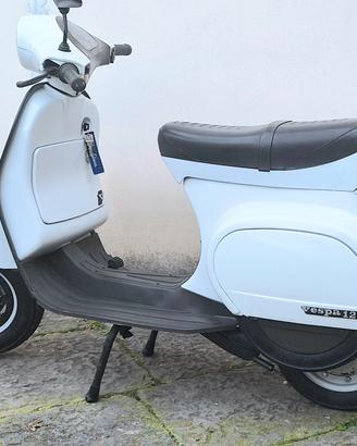 Vespa 125V iscritta F.M.I. 1996