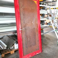 porta da baracca usata