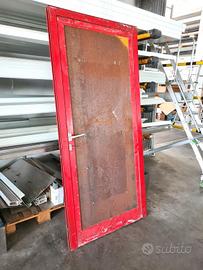 porta da baracca usata