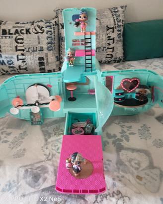 Camper delle lol surprise completo di accessori