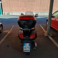 Aprilia 300 Atlantic perfetta con bauletto e telo