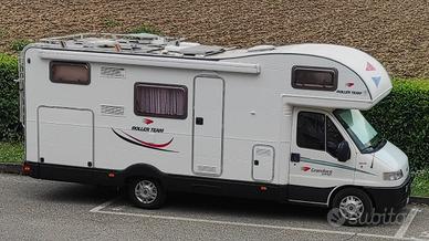 Camper Roller Team Granduca garage