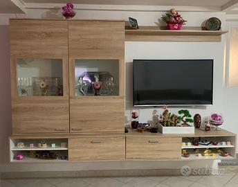 Parete attrezzata soggiorno