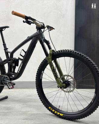 TREK FUEL EX tg.M/L