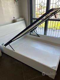 Mobili per arredo casa