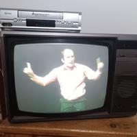 TV Philips 22CS3240/01Z televisore a tubo catodico