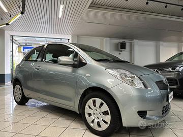 TOYOTA Yaris 1.0 3 porte Sol - UNI PROP-NEOPAT