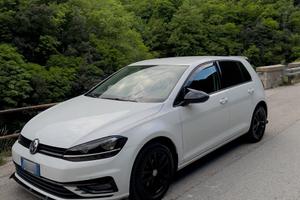Volkswagen Golf 7.5 1.6 tdi 2018 116CV