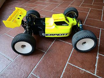 Serpent Truggy 1/8 radiocomandata lipo 4s