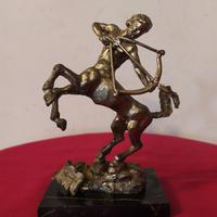 scultura vintage in metallo 