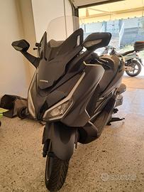Honda Forza 350 (NSS350A)