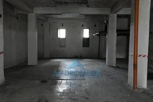 Immobile di 240 m² a Napoli