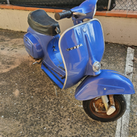 Vespa 50 r conservata