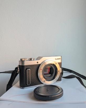 Panasonic Lumix gx880 gf10 silver piu accessori