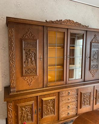 Credenza in legno soggiorno